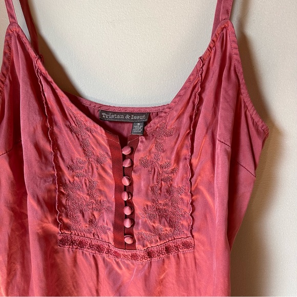 Tristan & Iseult pink embroidered satin cami - Picture 2 of 3